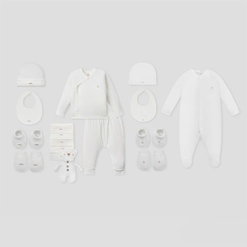 COMBO QUÀ TẶNG ĐI SINH NOUS 16 MÓN MÀU TRẮNG NEWBORN