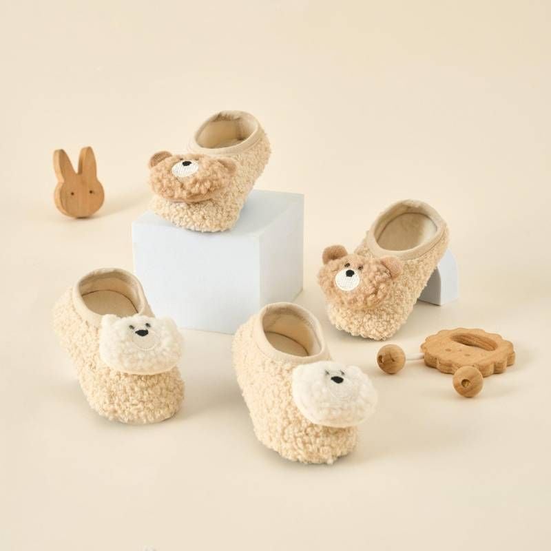 GIÀY BÚN UALA ROGO HÌNH GẤU BÔNG