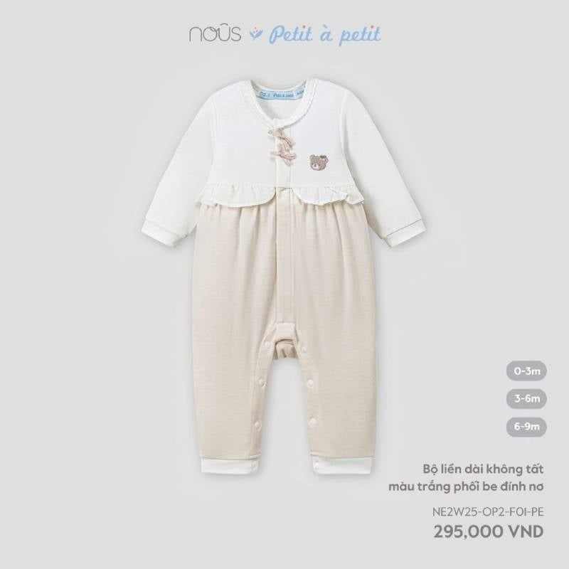 Bộ liền dài Nous không tất màu trắng phối be đính nơ