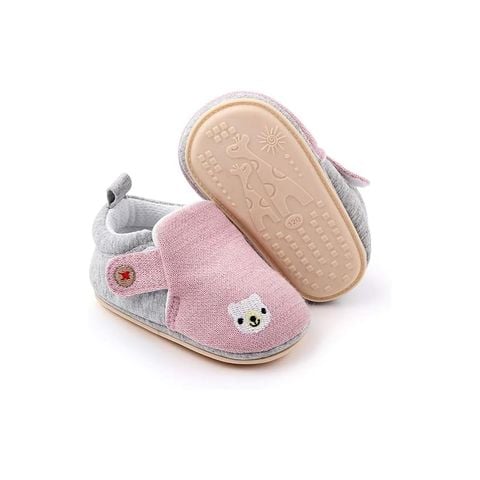 Giày cho trẻ em bằng vải màu hồng (họa tiết gấu trắng)