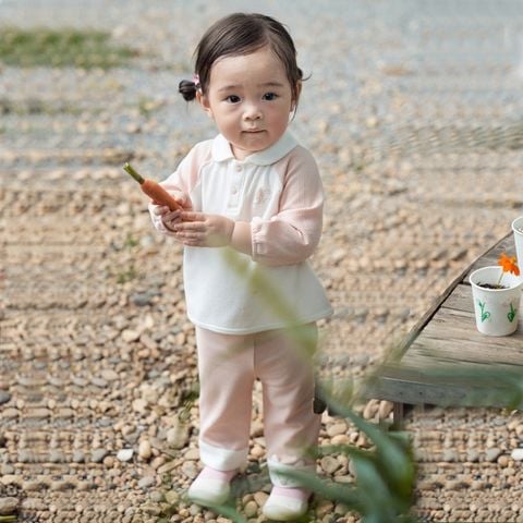 Bộ Nous dài có cổ áo trắng in sóc phối quần hồng