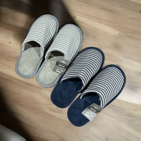 Dép đi trong nhà kín mũi đế nhựa chống trượt Comfy mẫu 2