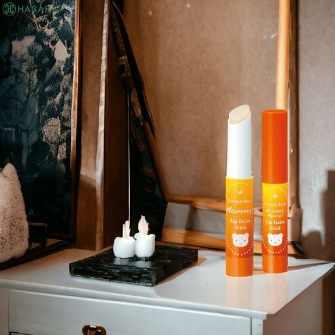 Son Dưỡng Môi Cấp Ẩm KISSME MOMMY Dành Cho Bé Từ 06 Tháng Tuổi Và Môi Nhạy Cảm
