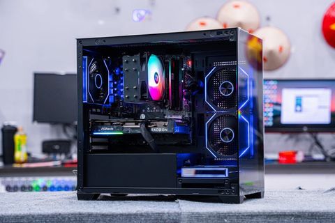 PC GAMING PRO i5 14600KF - 32GB DDR4 - RX 9060 XT 8GB OC