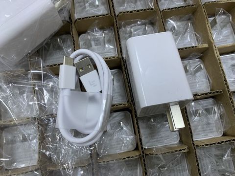 Sạc cáp Quick Charge 3.0 LeTV