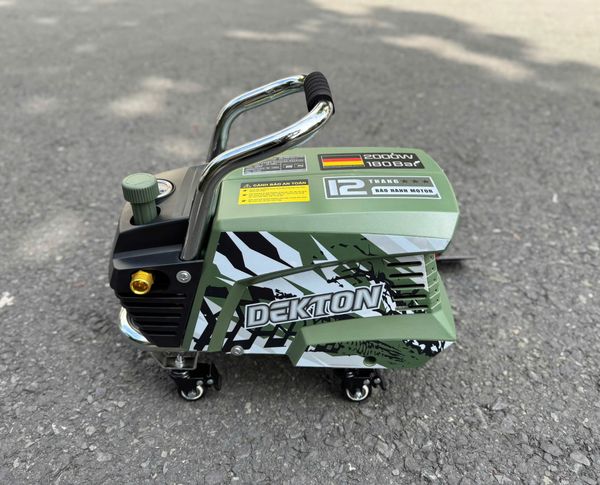 Máy Rửa Xe Chỉnh Áp Dekton DK-CWR3001XPRO