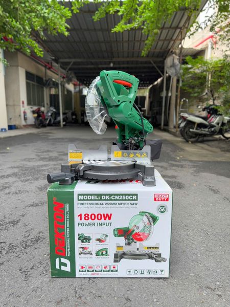 Máy Cắt Nhôm Dây Curoa 1800W DEKTON DK-CN250CR 255mm