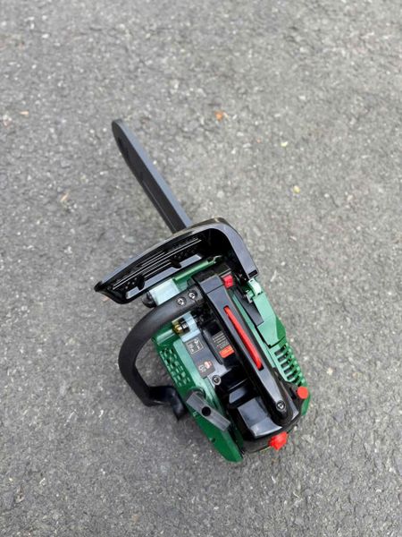 Máy cưa xích dùng xăng DEKTON DK-CX12 12inch (30,5cm)