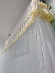 Màn khung xếp gọn- Trắng Hoa Vàng