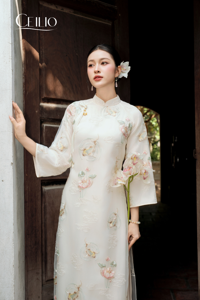 AD545 Áo Dài Tơ Họa Tiết