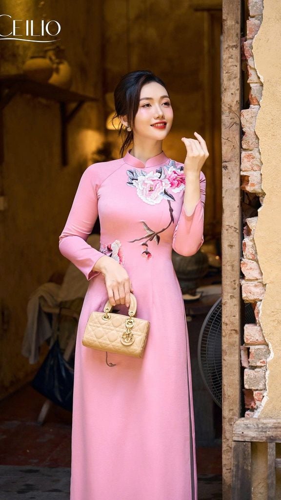 AD093 Áo Dài Mẫu Đơn