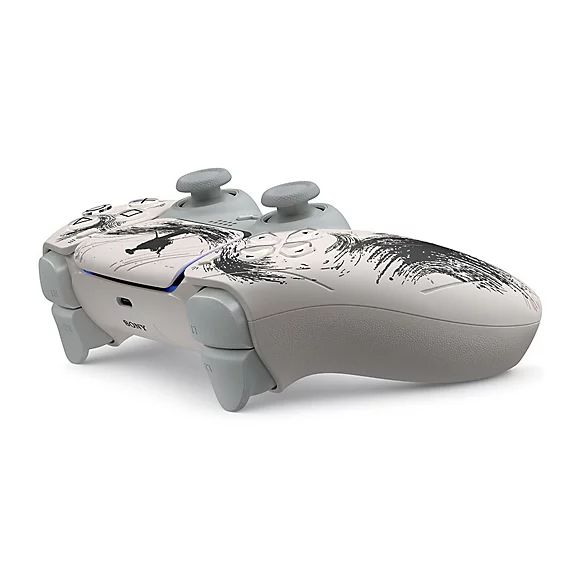 DualSense® Wireless Controller - Ghost of Yotei Black Limited Edition