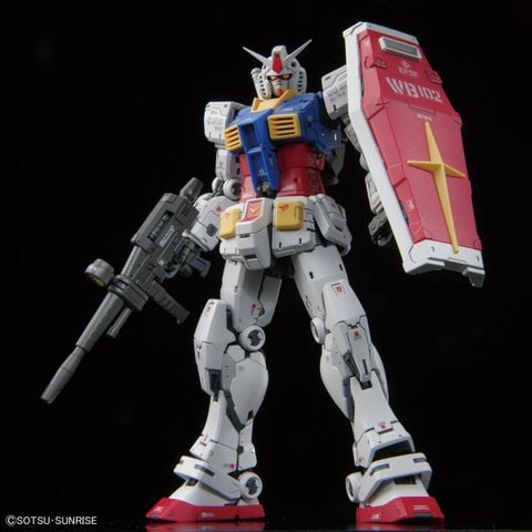 Mô hình RG 1/144 RX-78-2 Gundam Ver. 2.0 | Chính hãng Bandai