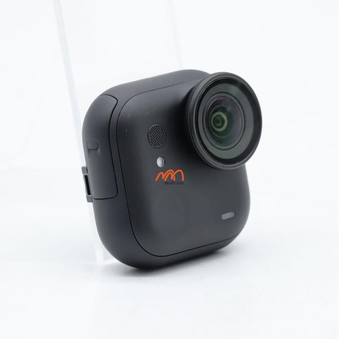 Mặt trước camera Insta360 GO Ultra