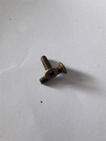 Bulong đầu côn bake M4, màu vàng đồng Vinahardware - HSS415Y