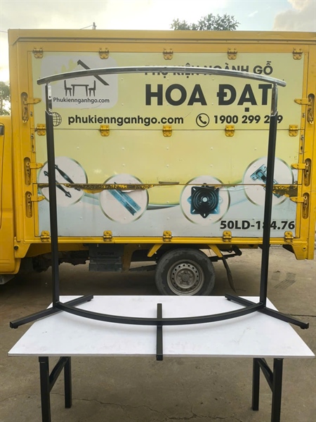 Giá treo, sơn đen mờ - VNH1350590B