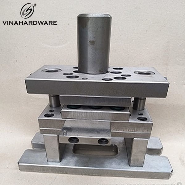 Bộ khuôn sản xuất pát âm đỡ kệ – Mã 2201.1.0001