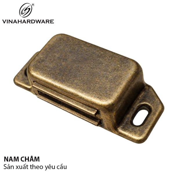 Nam châm cửa lớn Vinahardware loại 22x45mm, màu đồng giả cổ VN1 M399