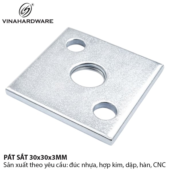 Pat sắt vuông 3 lỗ Vinahardware kích thước 30x30x3mm 1608.1.00104