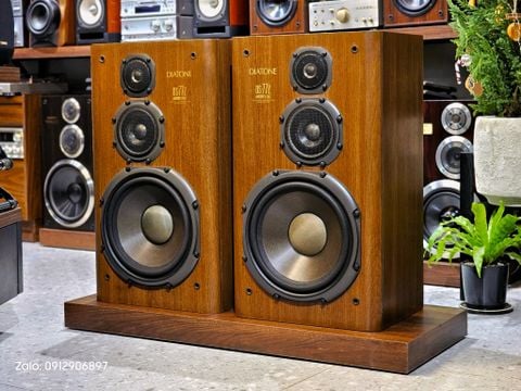  LOA NHẬT: DIATONE DS 77Z (BASS 32) NỒI ĐỒNG CỐI ĐÁ 