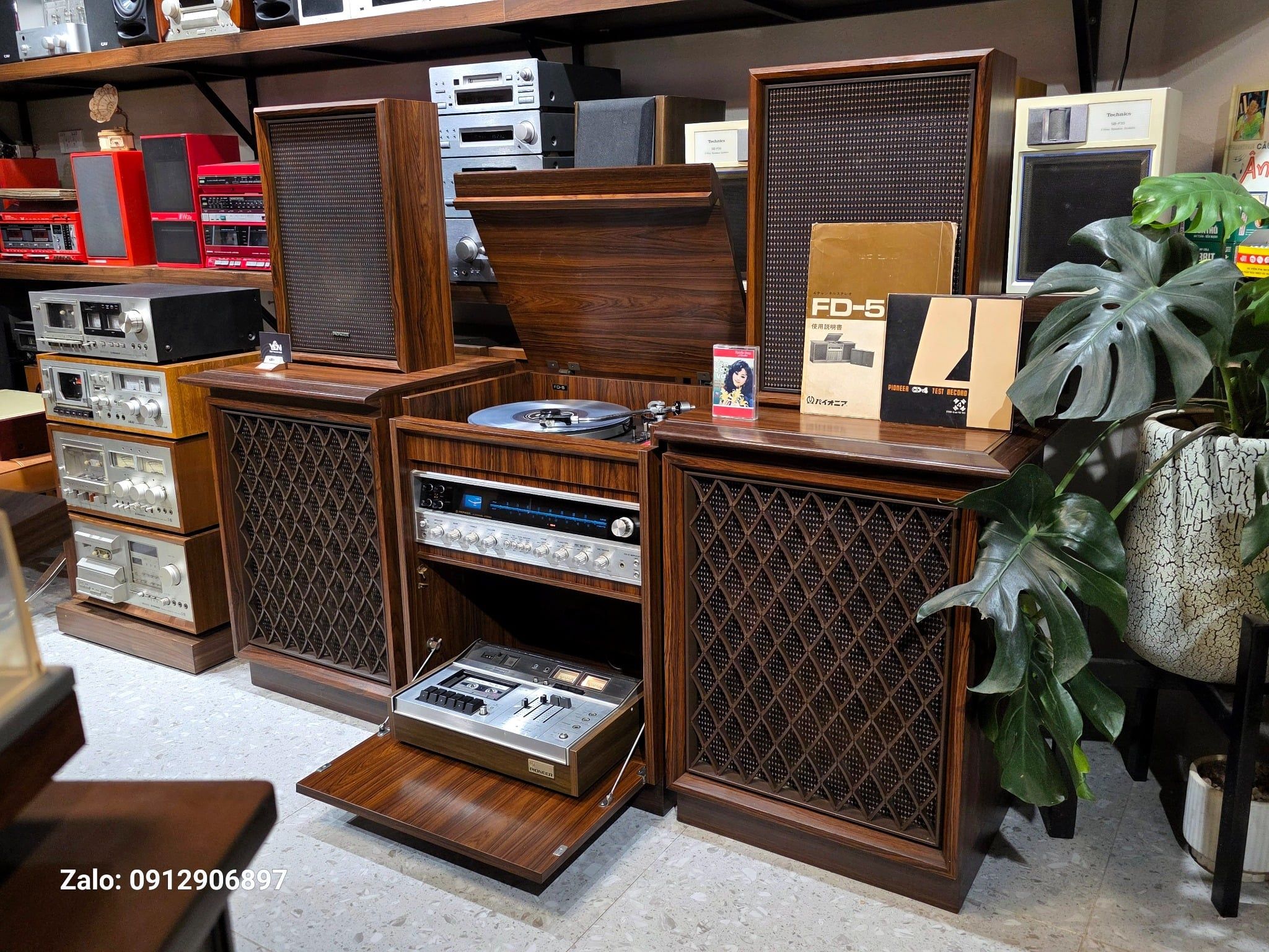 ÔNG HOÀNG TỦ ĐÀI NHẬT: PIONEER FD5 LẦN ĐẦU CẬP BẾN
