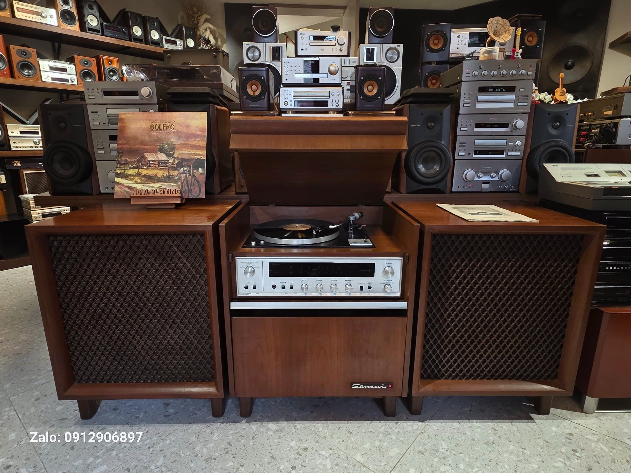 TỦ ĐÀI ĐĨA THAN: SANSUI APS 1200 - NÉT ĐẸP CỔ KÍNH