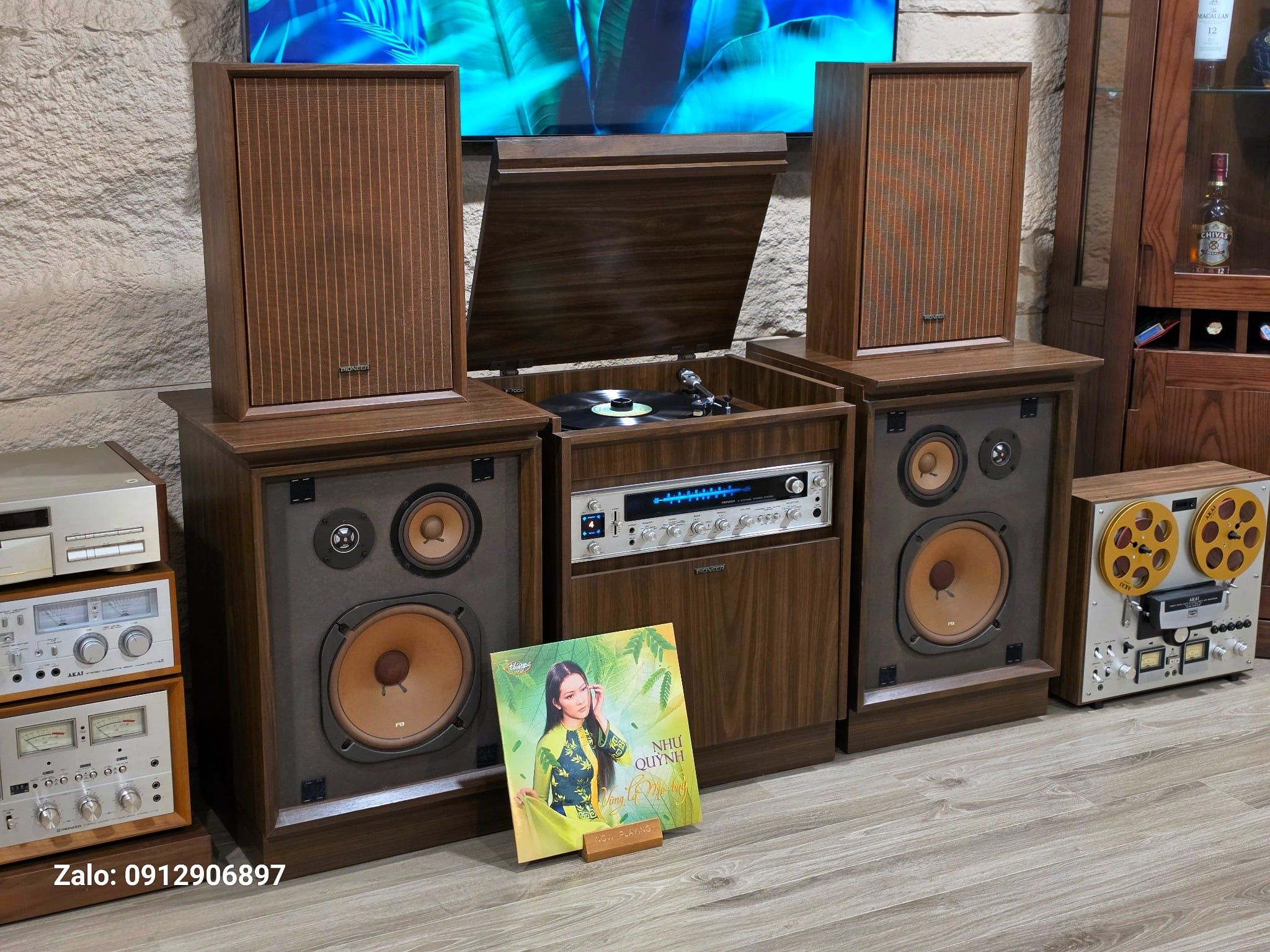 TỦ ĐĨA THAN NHẬT: PIONEER F7000 - NÀNG HẬU NGỌT NGÀO