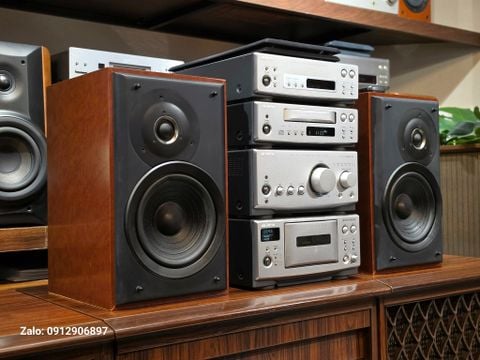  DÀN TRUNG: VICTOR AX F1 NỒI ĐỒNG CỐI ĐÁ 