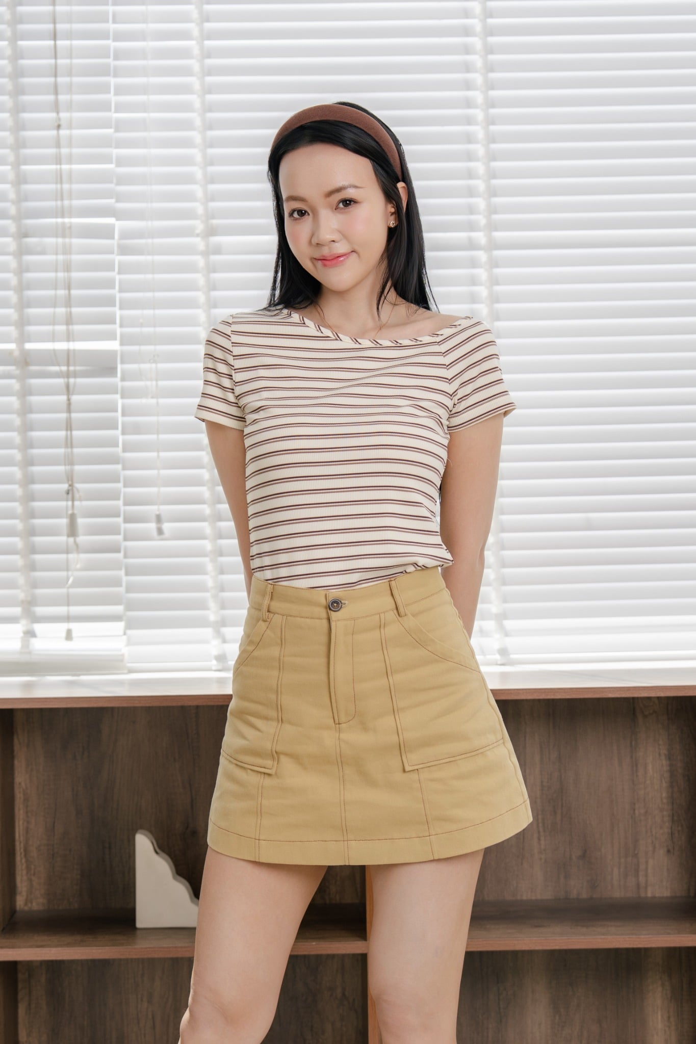 Áo thun sọc viền cổ