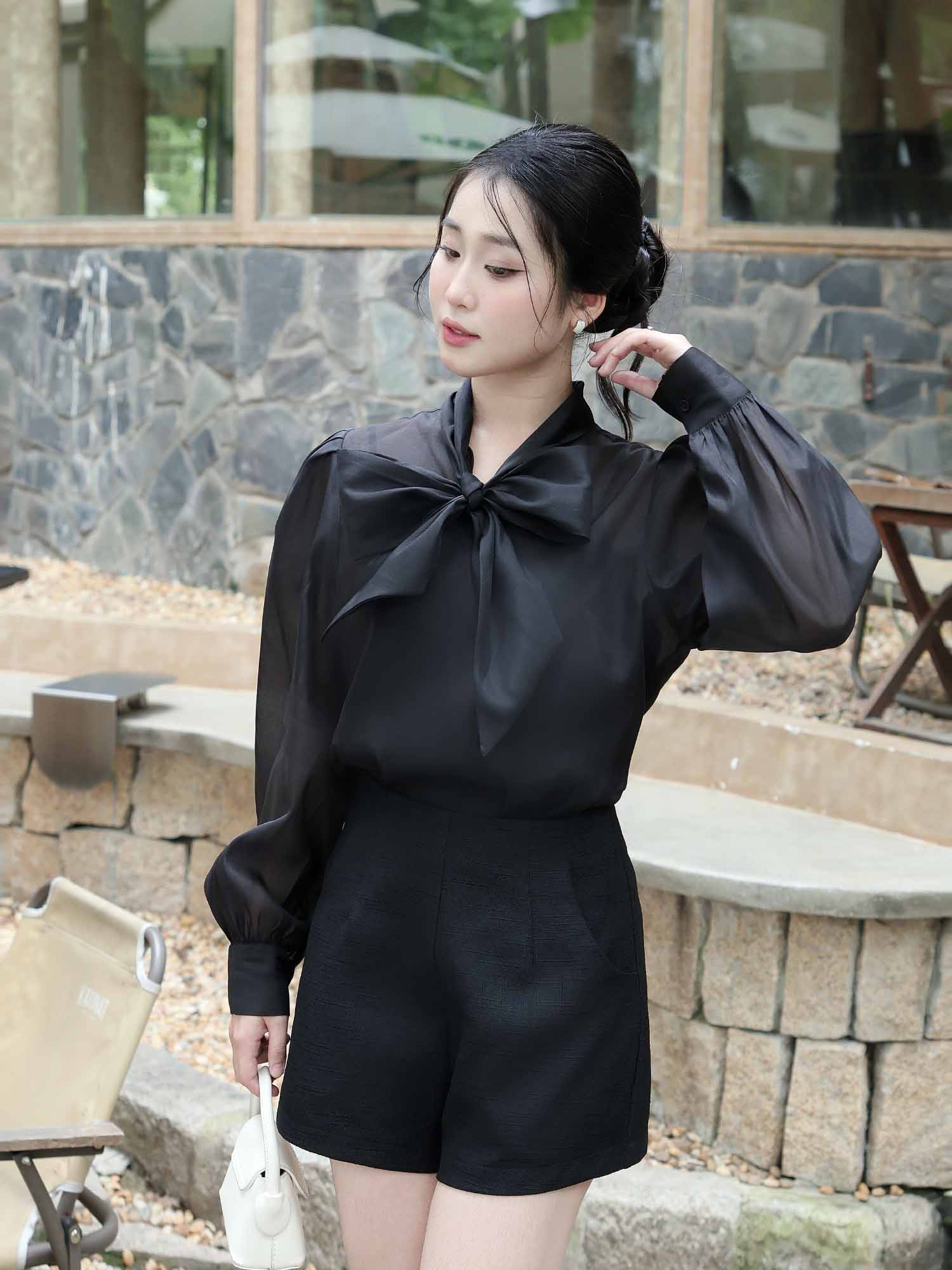 Áo sơ mi dây nơ cổ phối lót