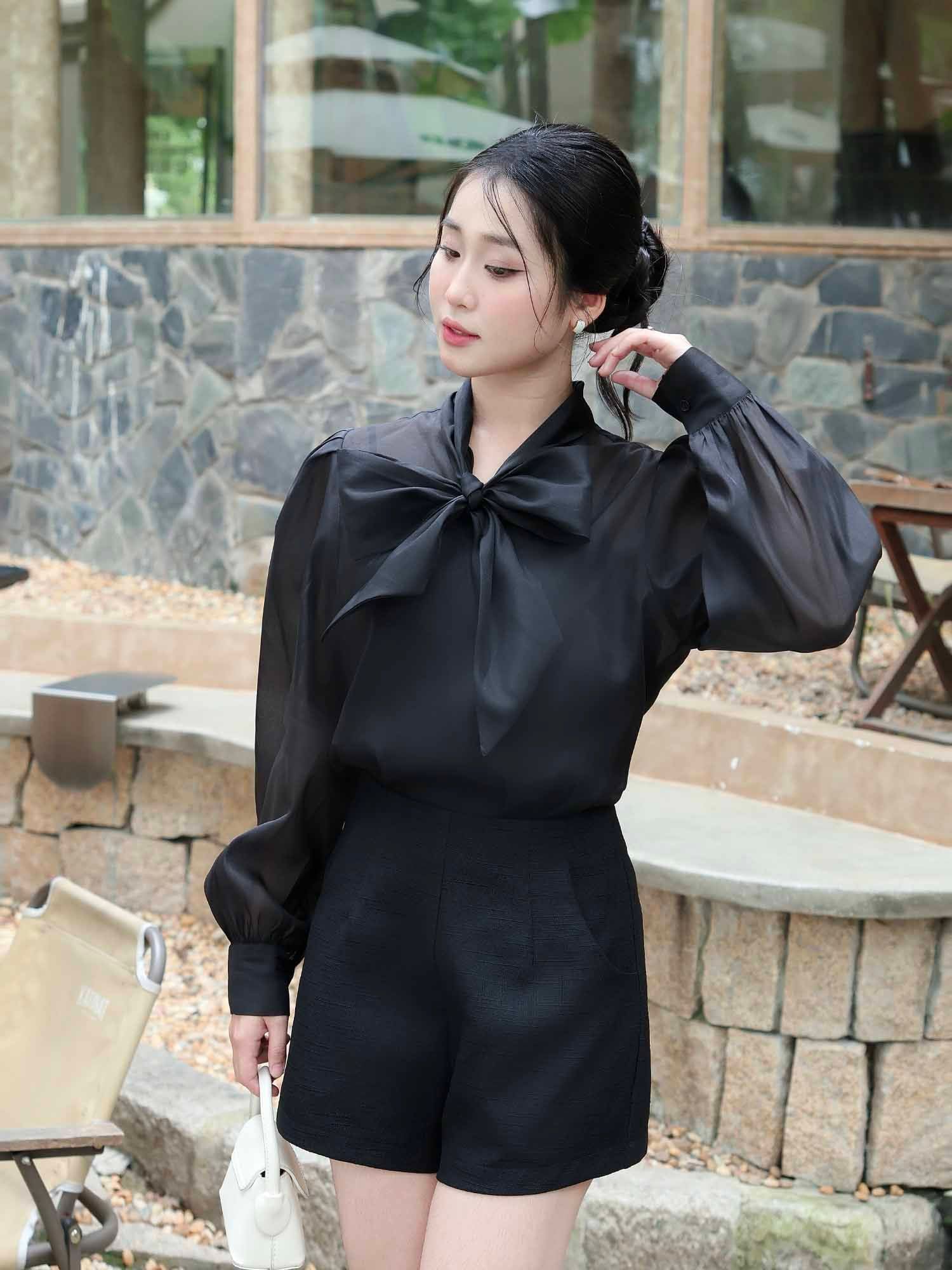  Áo sơ mi dây nơ cổ phối lót 