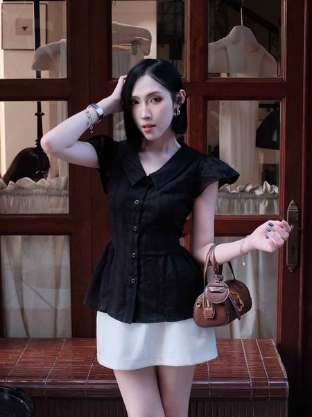  Áo xô thêu dáng peplum 