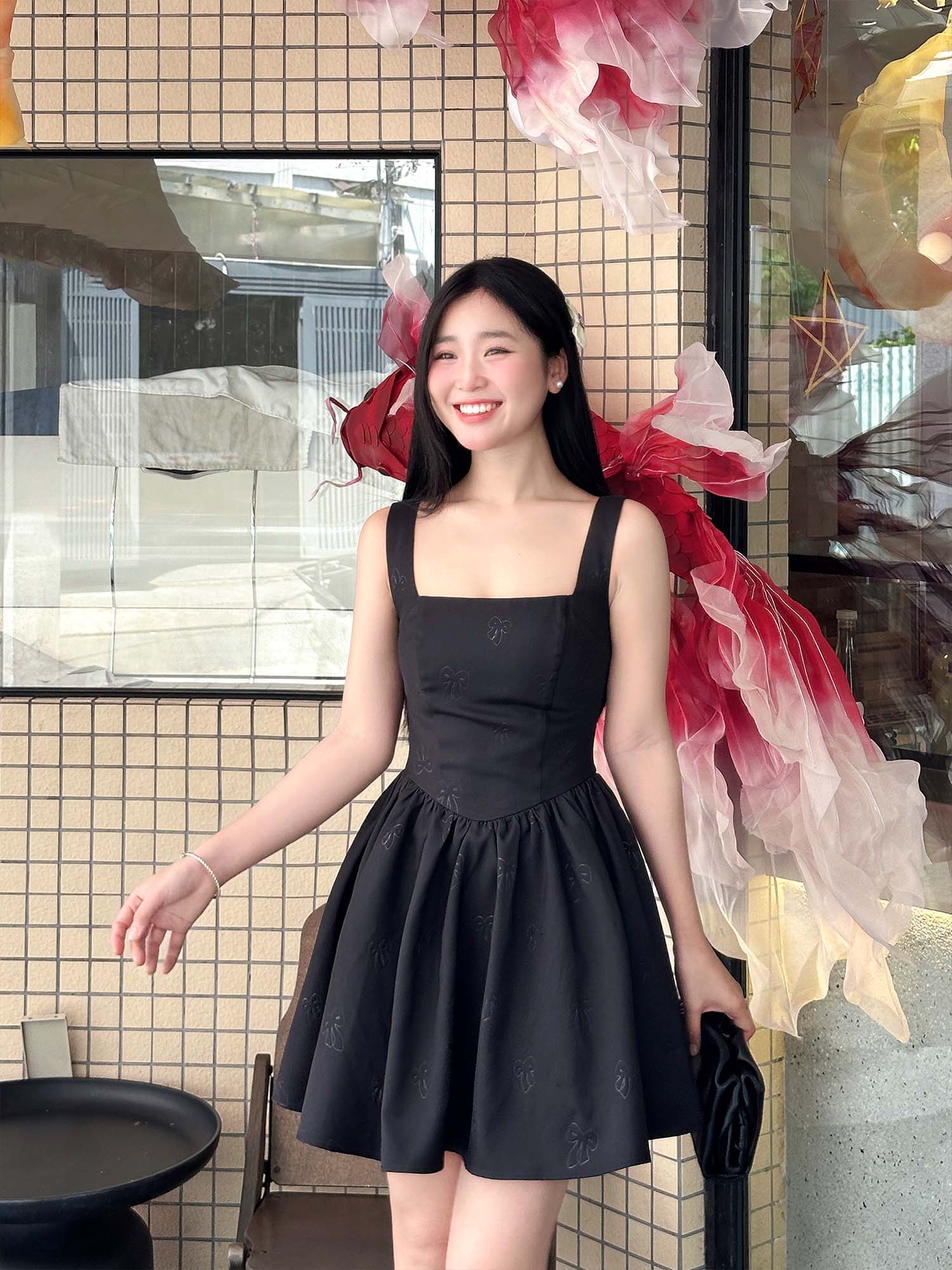 Đầm ngắn basic họa tiết nơ