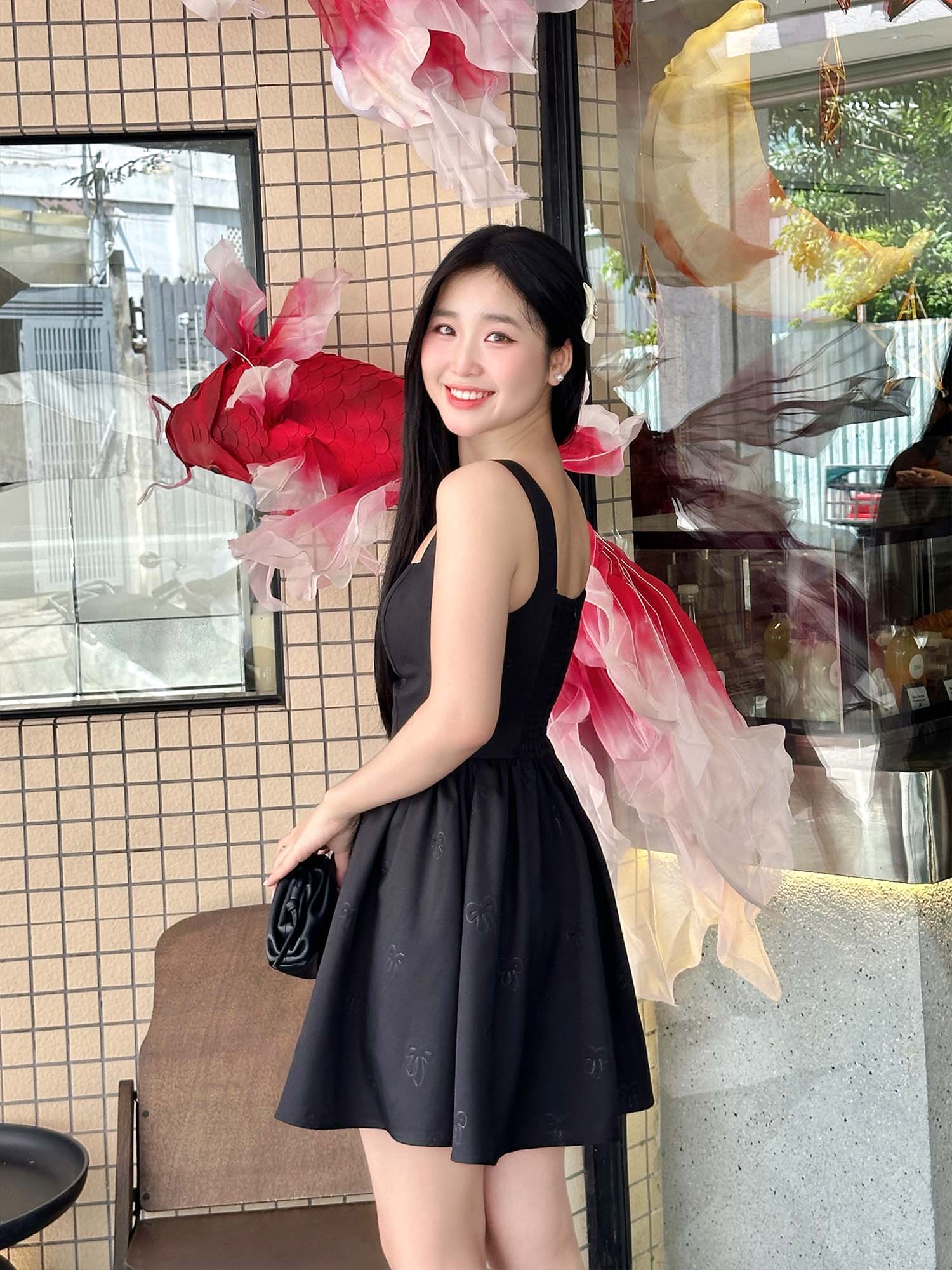 Đầm ngắn basic họa tiết nơ