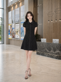  Đầm mini ren hoa cổ lá sen 