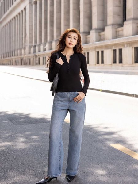  Áo thun tay dài cổ tròn gài nút 