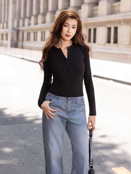  Áo thun tay dài cổ tròn gài nút 