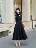  Đầm midi sát nách khoét cổ phối nơ 