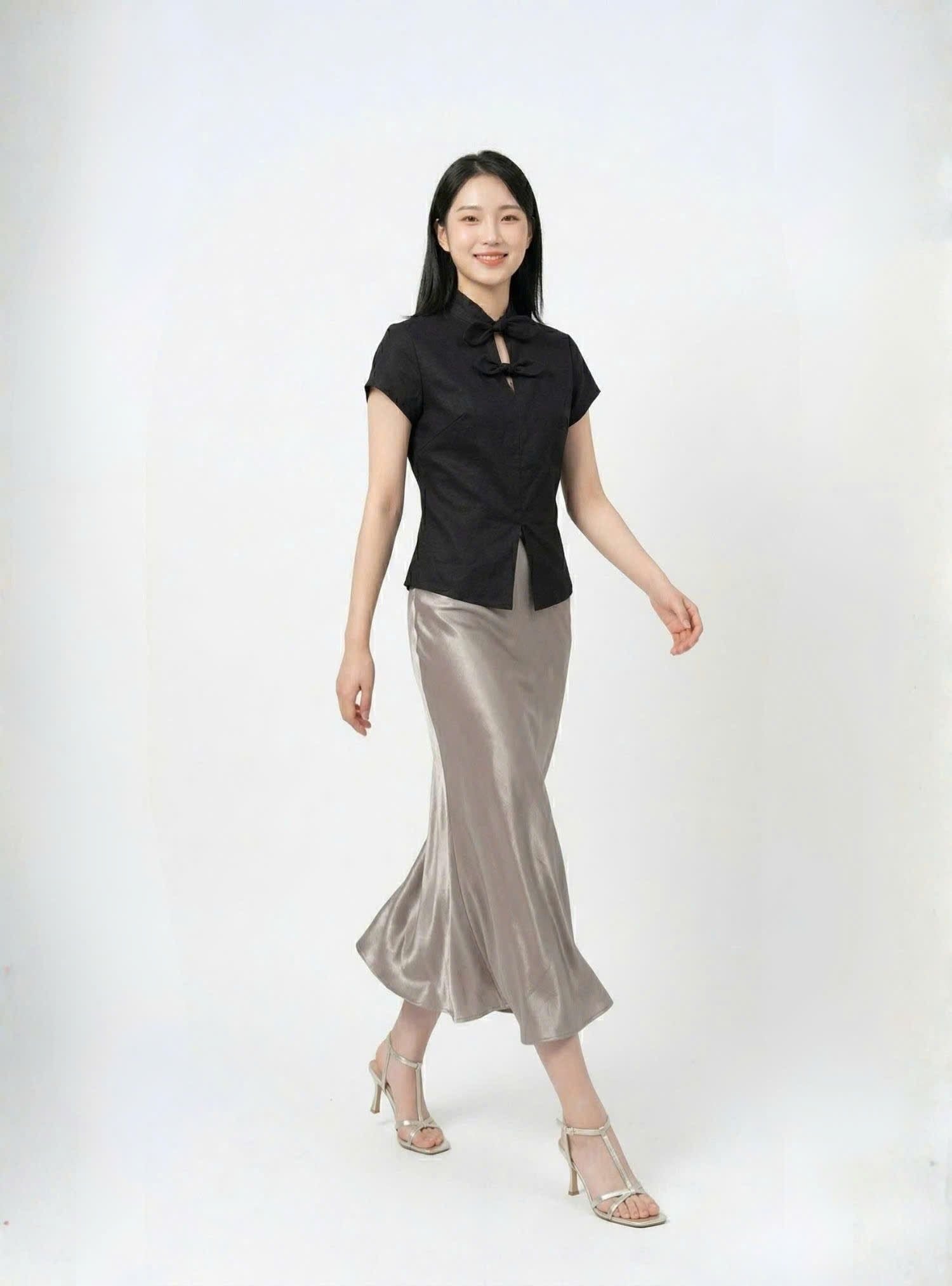  Áo linen chiết eo phối nơ cổ 