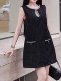  Đầm mini Tweed ngắn cổ giọt nước 