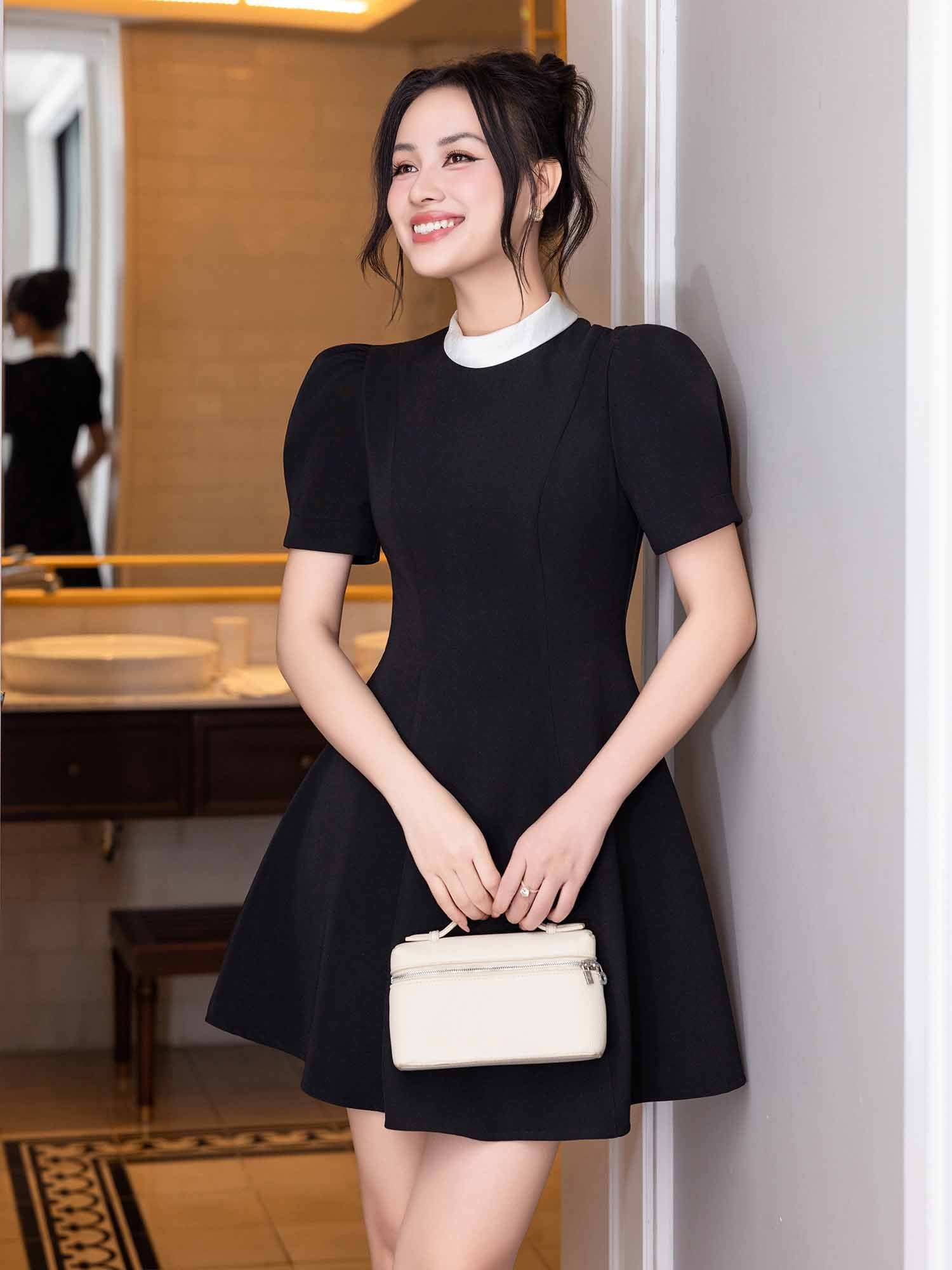 Đầm mini phối cổ lụa tương phản