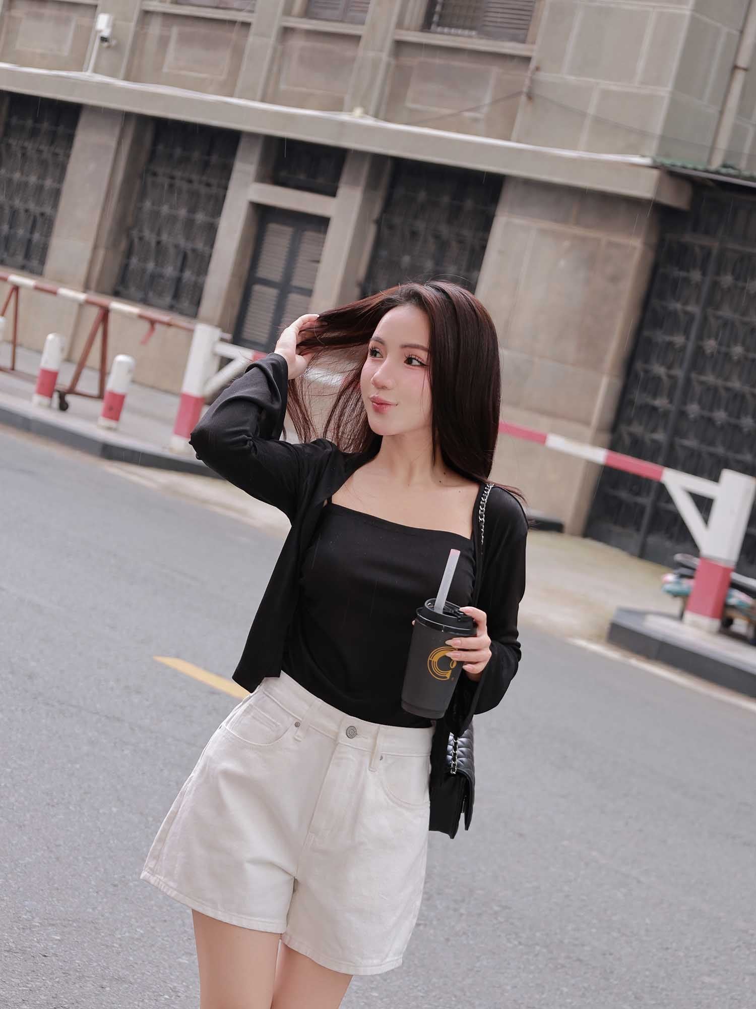  Set áo hai dây nhún ngực phối cardigan 