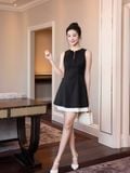  Đầm mini lai dập ly khoét cổ 