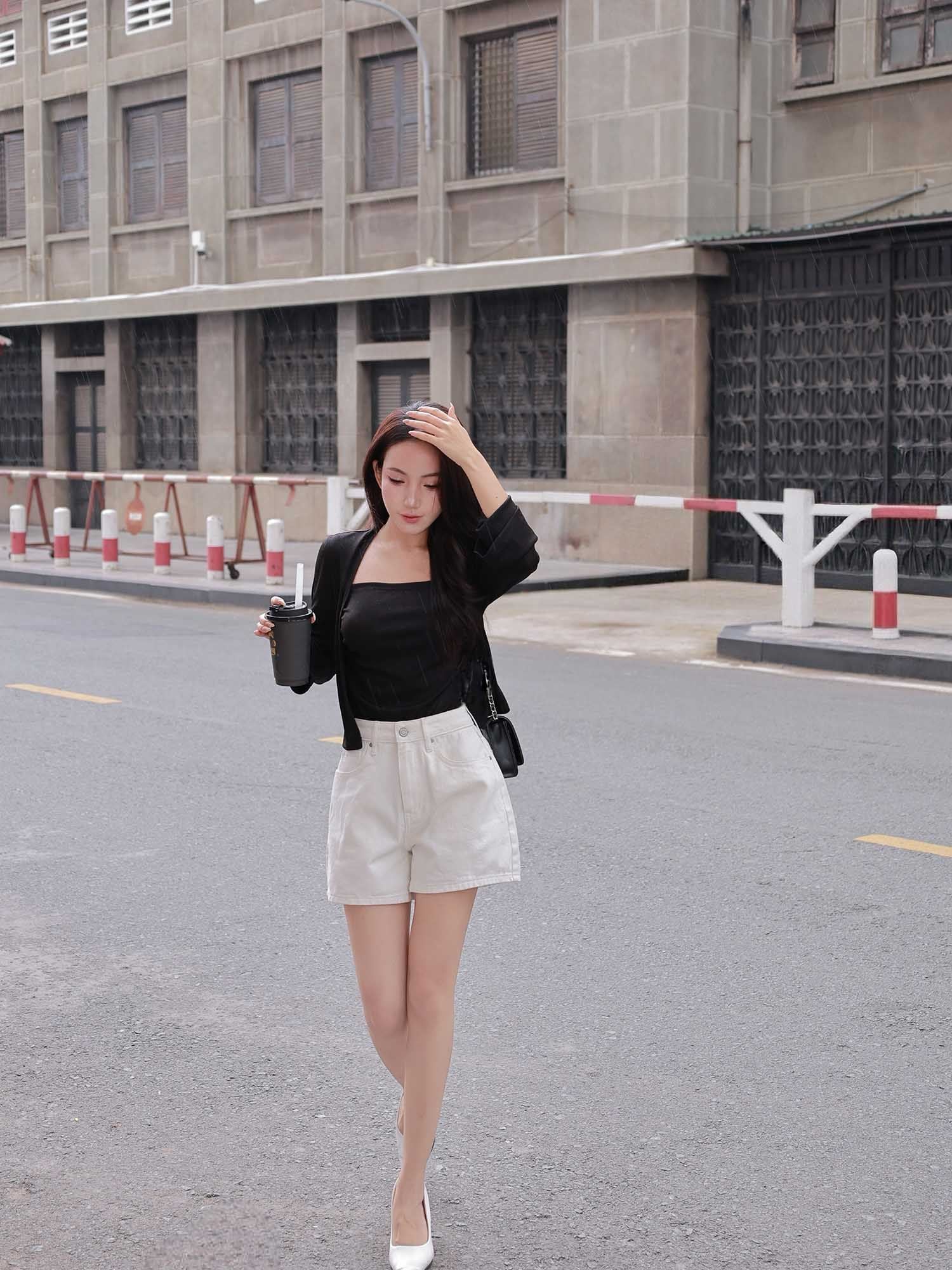  Set áo hai dây nhún ngực phối cardigan 