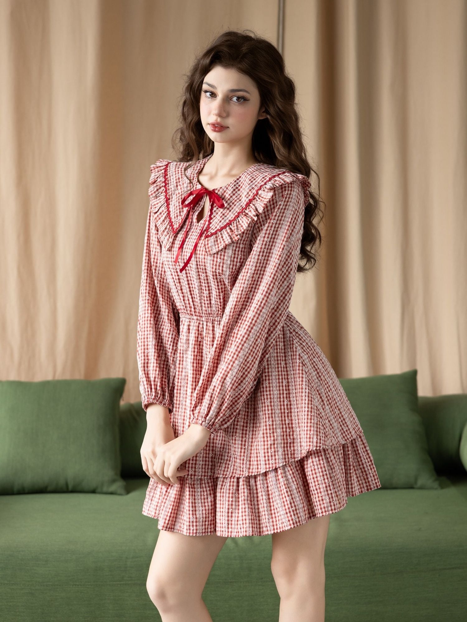  Đầm caro phối ren bèo cổ 