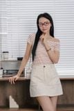  Áo thun sọc viền cổ 