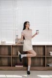  Áo thun sọc viền cổ 