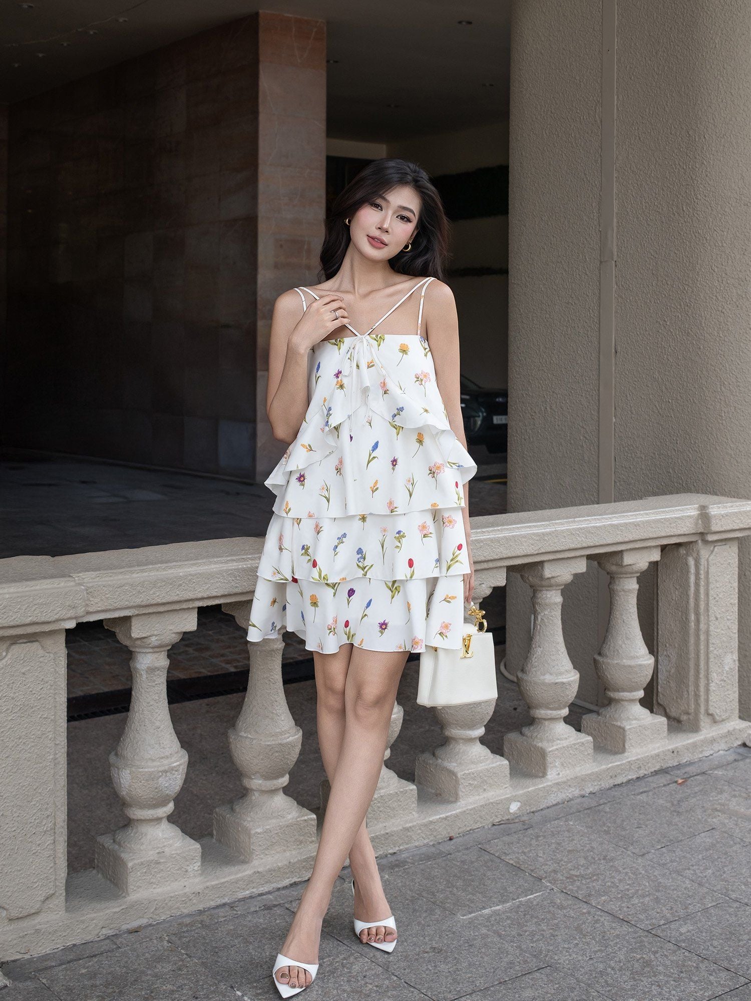  Đầm hoa họa tiết 4 tầng 