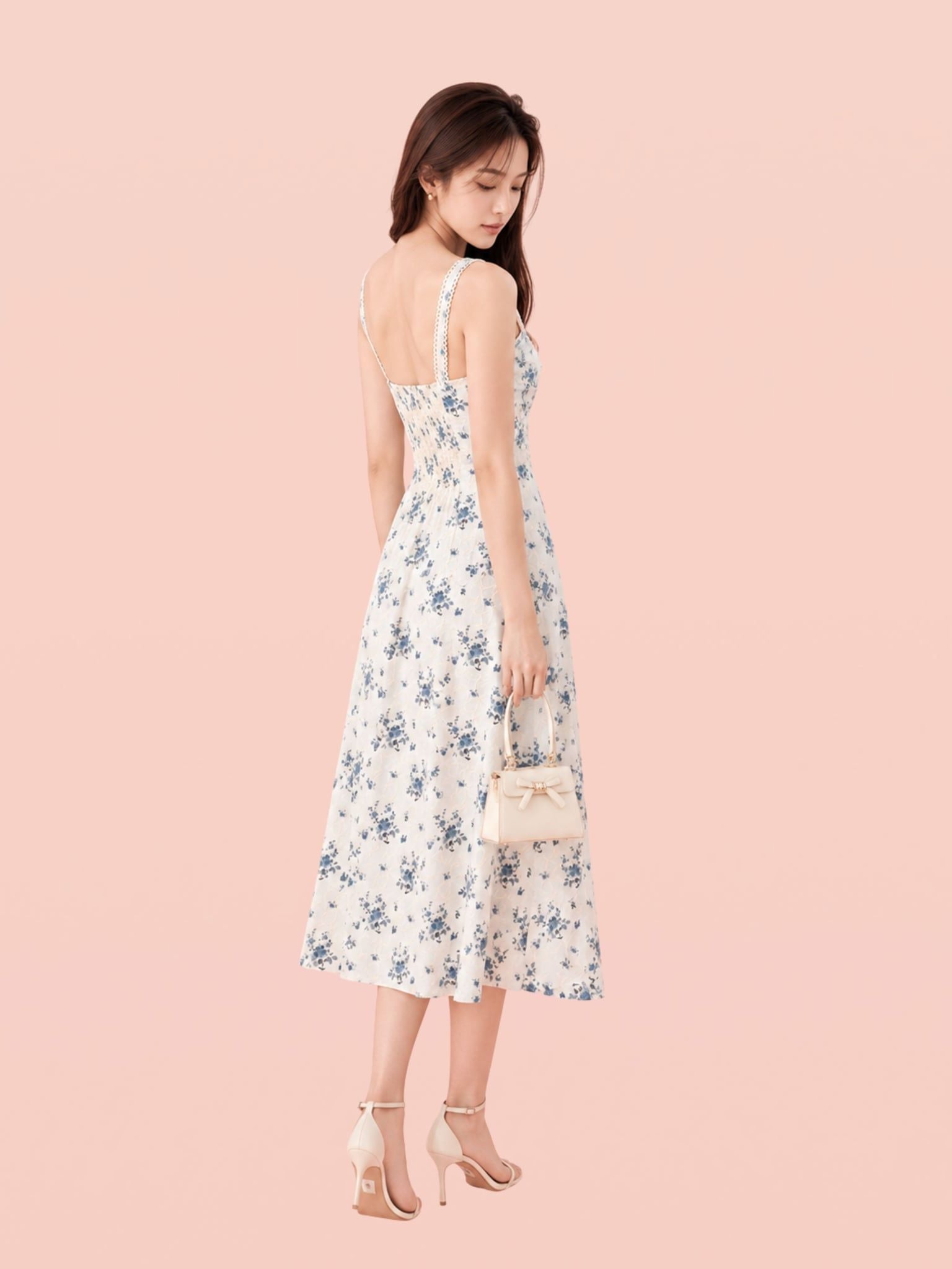  Đầm midi vải hoa 2 dây tùng xòe nhún ngực 