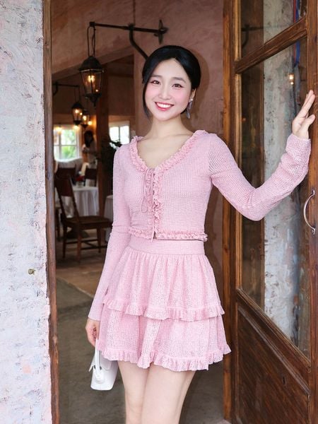  Chân váy ren thun hai tầng nhún bèo cách điệu 